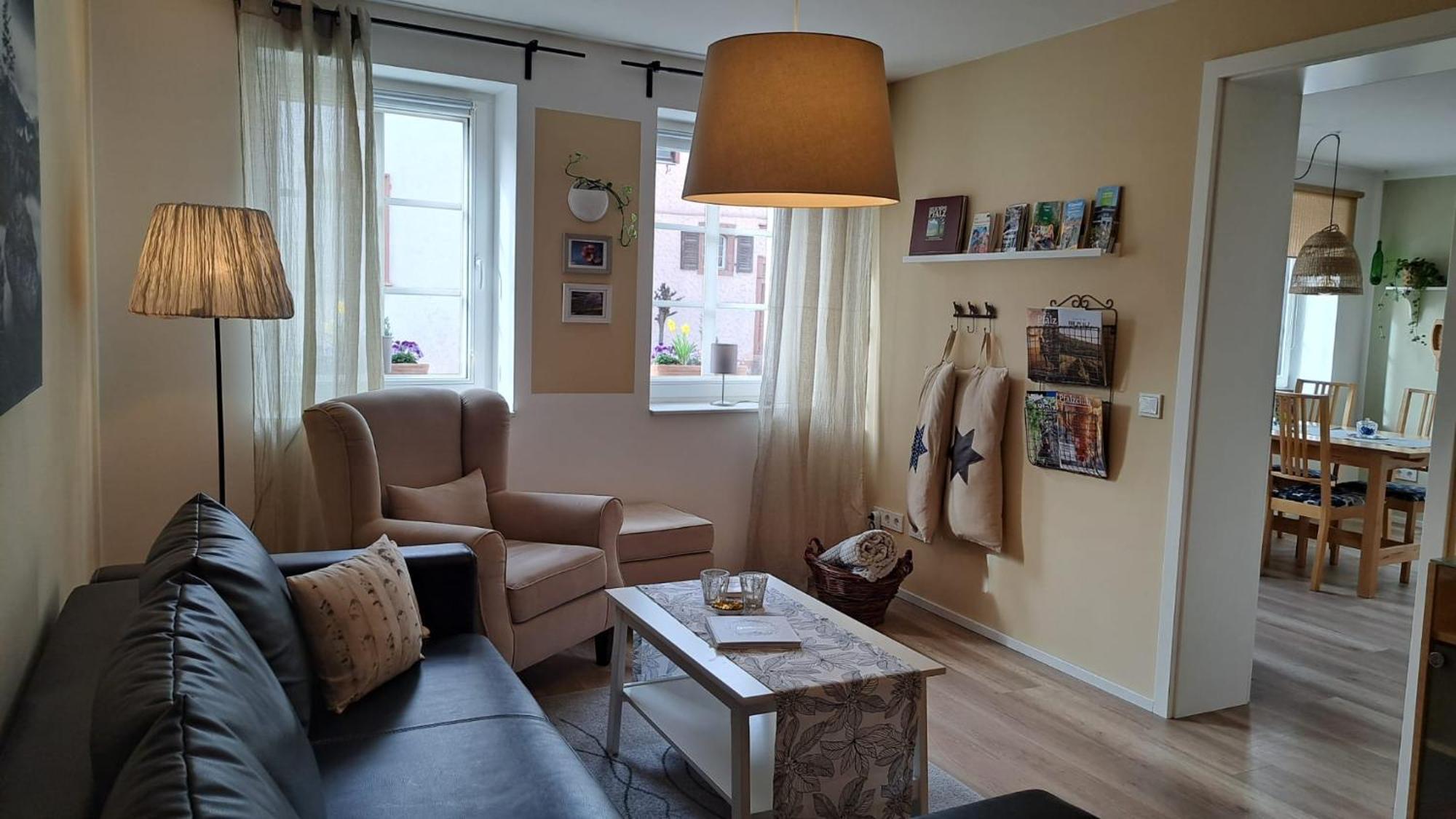 Ferienwohnung Rauch Kirrweiler  Buitenkant foto
